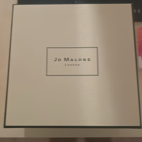 JO MALONE LOTION - Picture 2 of 12